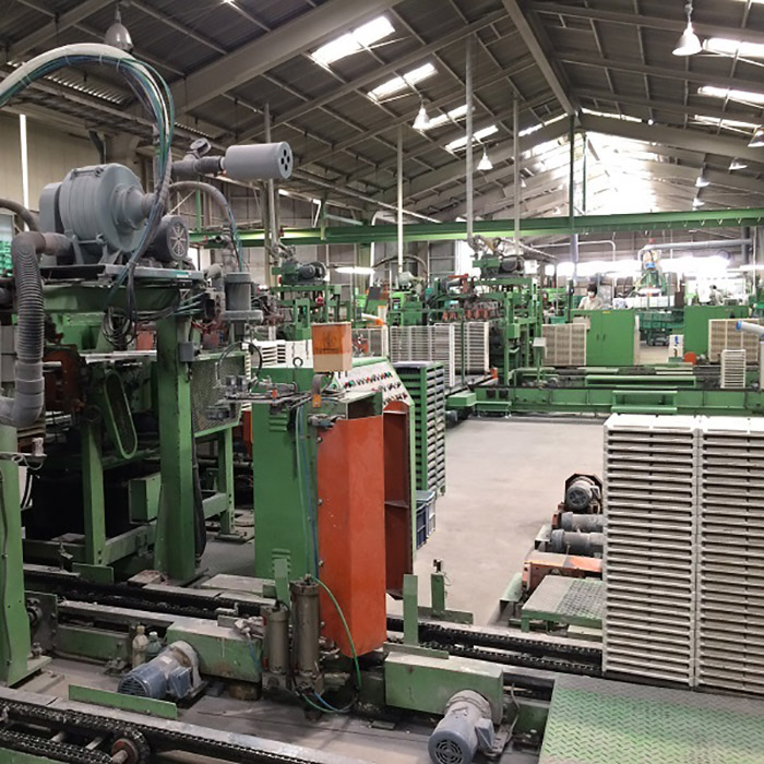 株式会社カネキ製陶所